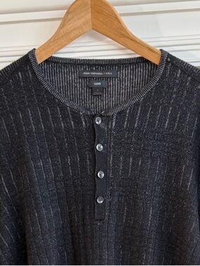 John Varvatos Luxe Henley Top/Sweater Size Large